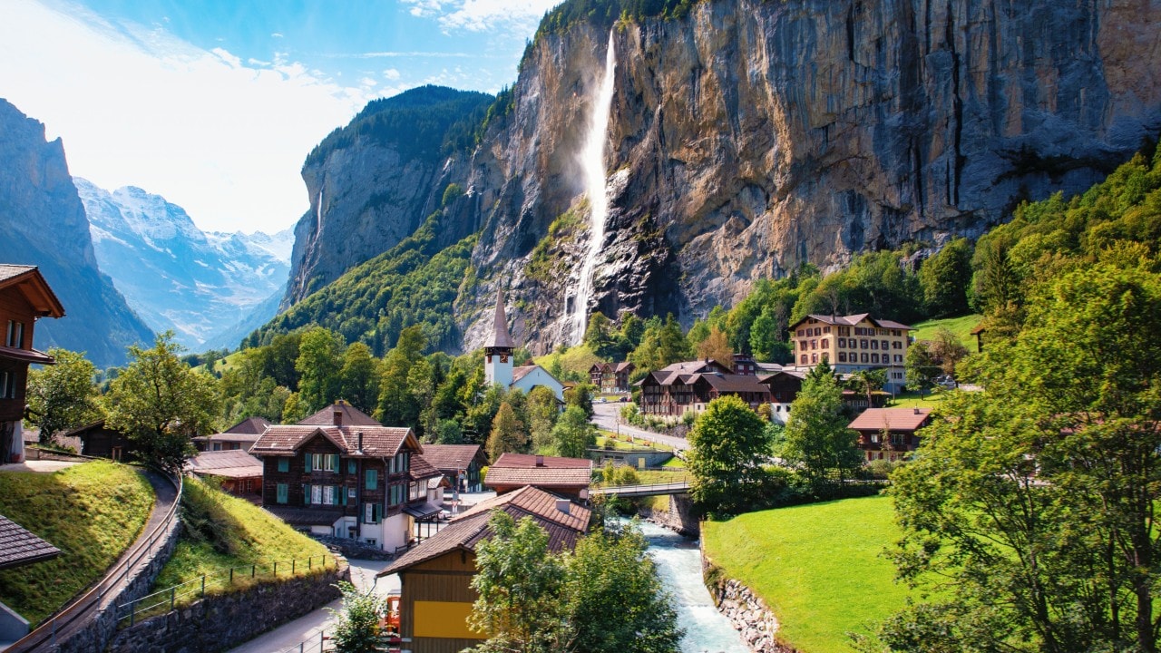 Spectacular view of Lauterbrunnen valley on a bright sunny day, Switzerland